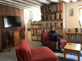 Espace détente-coin lecture de l'Hôtel et Restaurant