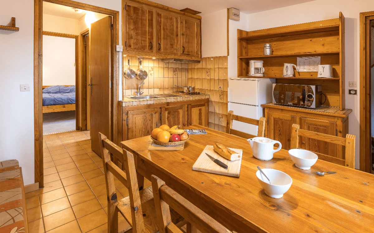 Room 502723-1191092 Room 502723-1191092