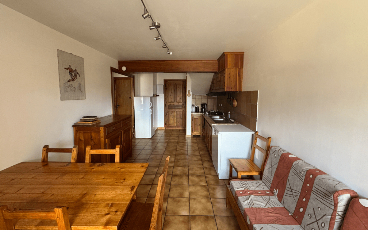 Room 502723-1191089