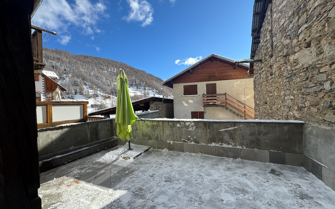 Room 502723-1194088 Room 502723-1194088