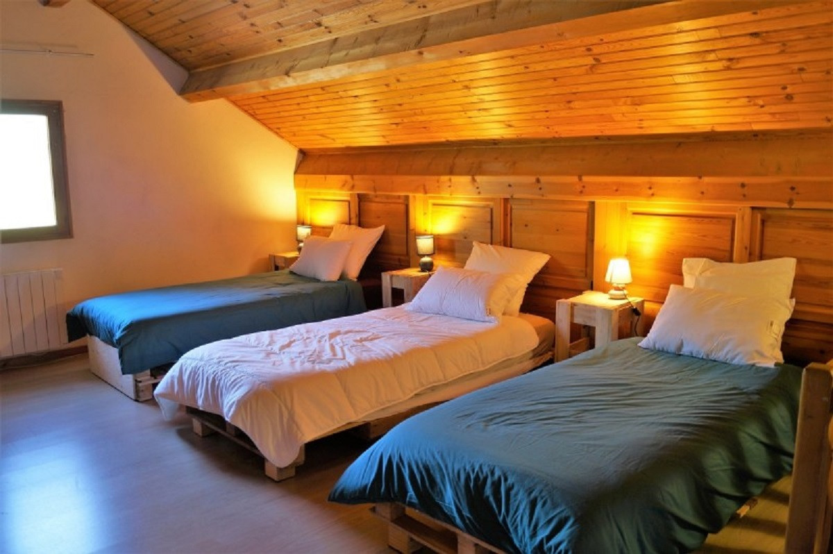 chambre lit 180 ou 2*90 + 1 lit 90