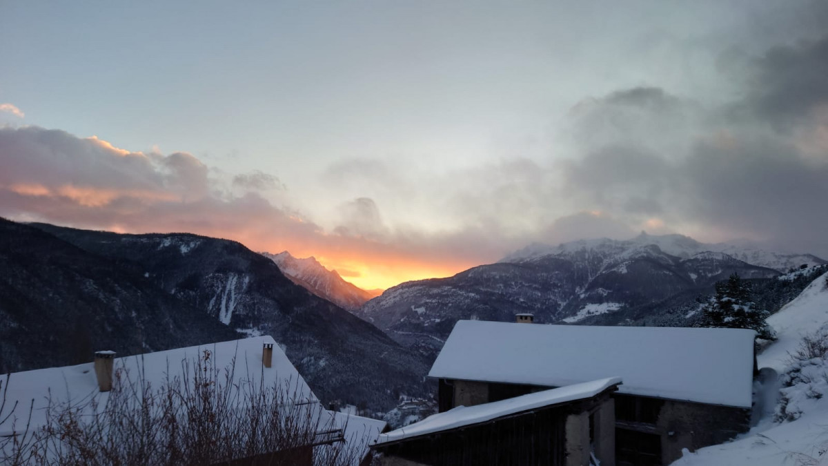 Appartement 6 personnes_Château-Ville-Vieille Appartement 6 personnes_Château-Ville-Vieille