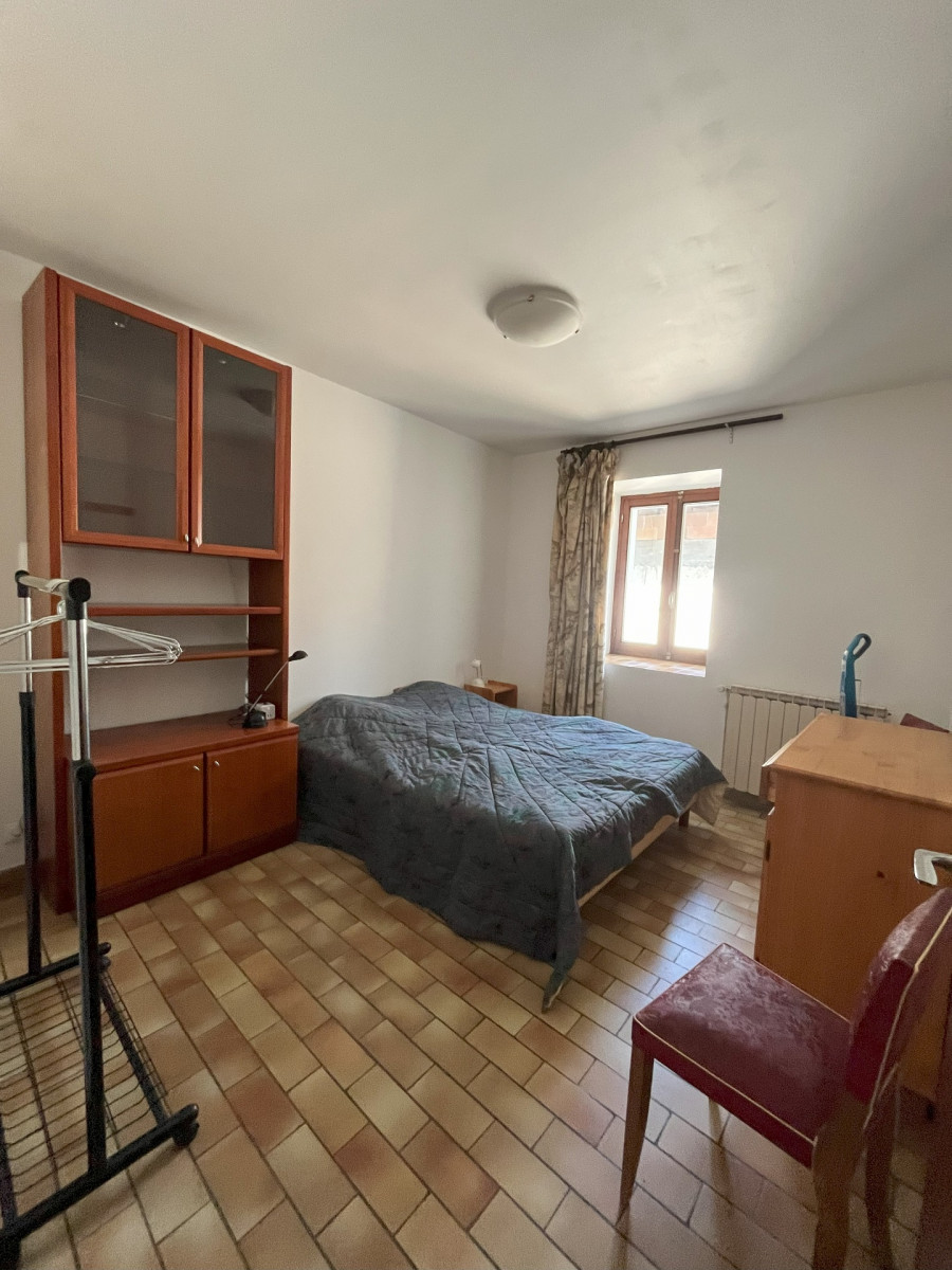 Appartement 5 personnes - 1er étage Appartement 5 personnes - 1er étage