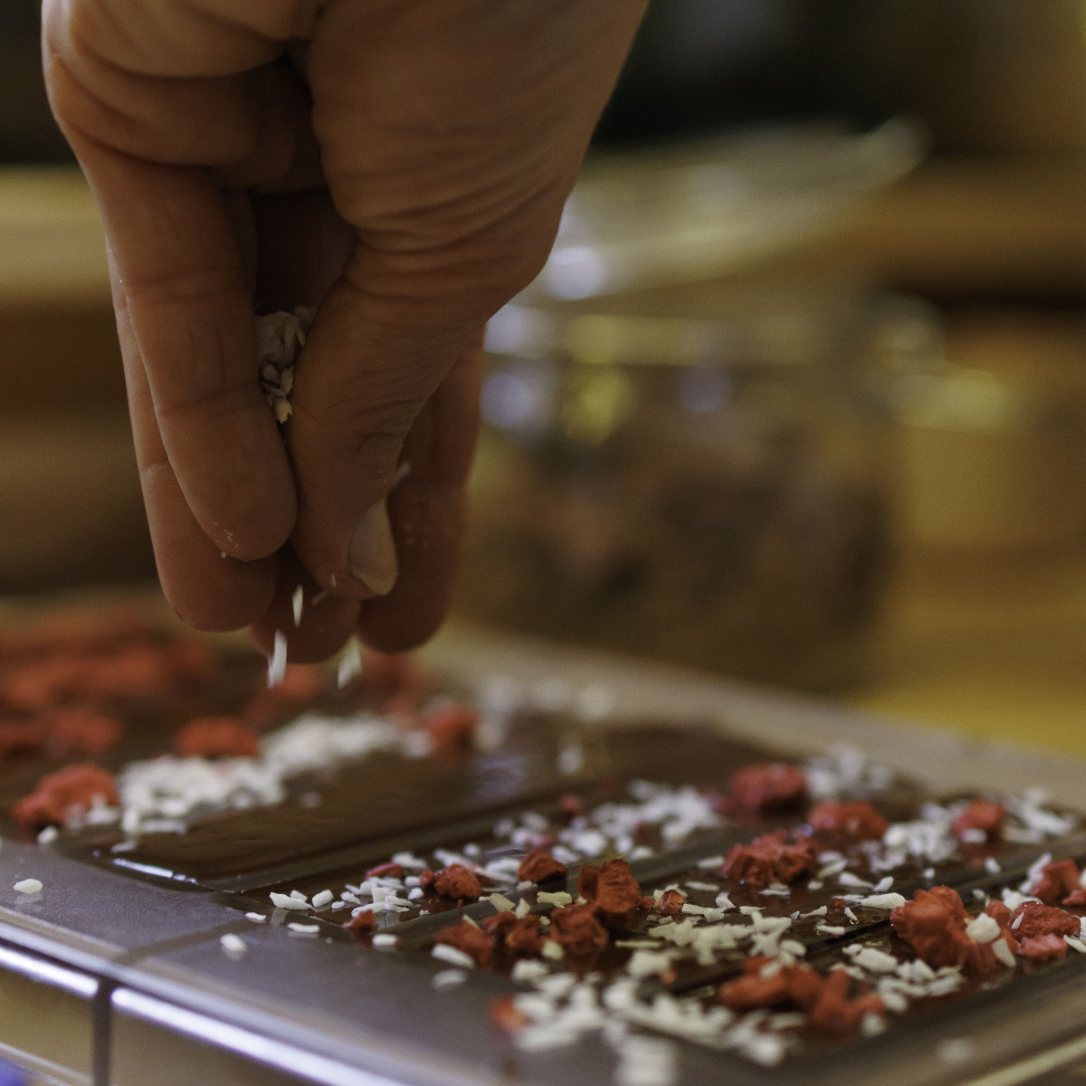 Atelier de découverte du cacao et création chocolatée._Eygliers