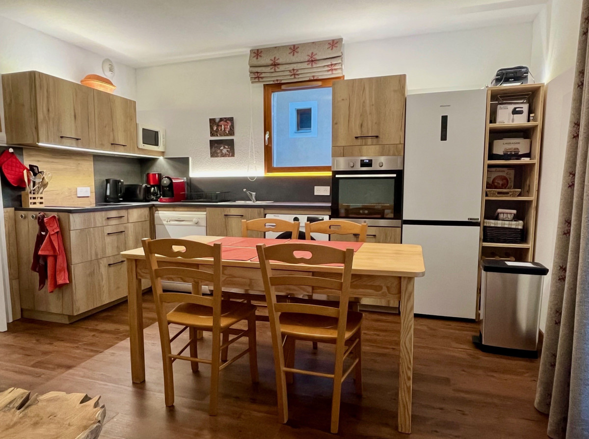 Appartement 6 personnes - Le pin cembro n°715_Arvieux
