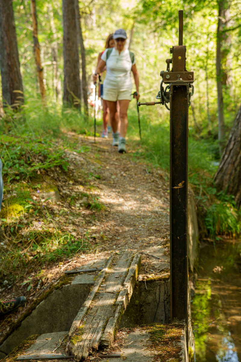 Rando curieuse :  carrières et canaux de Guillestre