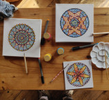 Atelier de peinture acrylique: réalisation de mandalas_Arvieux