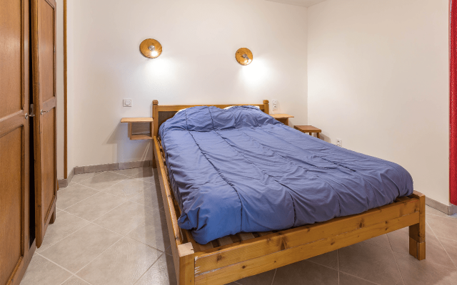 Room 502723-1191092 Room 502723-1191092