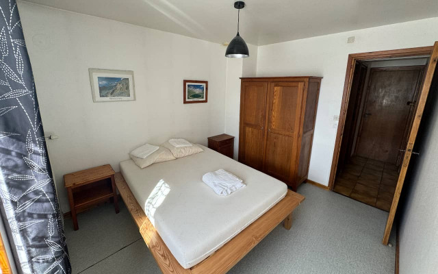 Room 502723-1191089 Room 502723-1191089