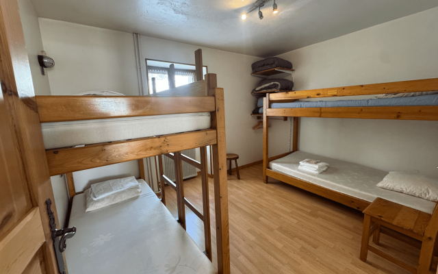 Room 502723-1191087