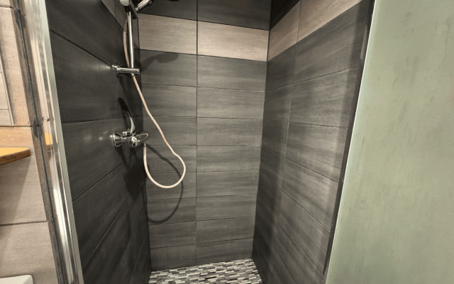 Room 502723-1191087