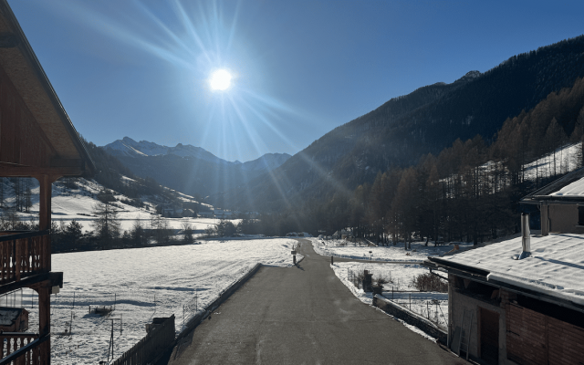 Room 502723-1191089 Room 502723-1191089