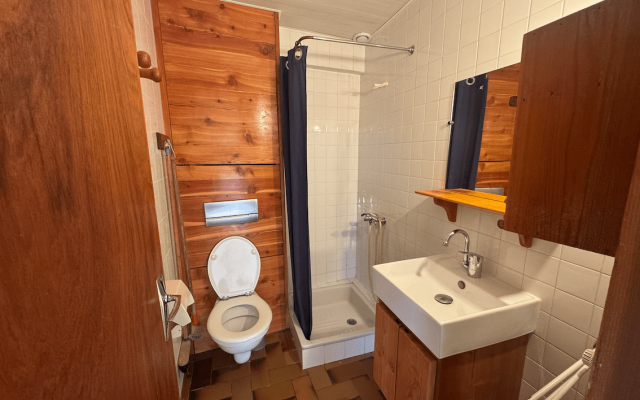 Room 502723-1191093