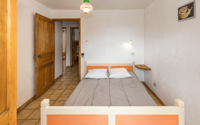 Room 502723-1191086 Room 502723-1191086