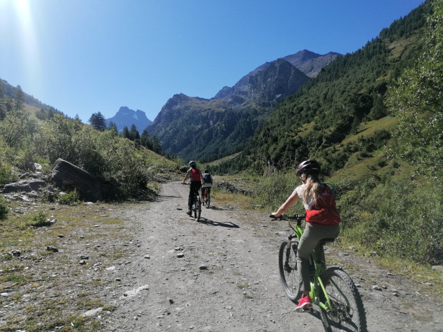 experience_sortie_journee_vttae_queyras.jpg experience_sortie_journee_vttae_queyras.jpg