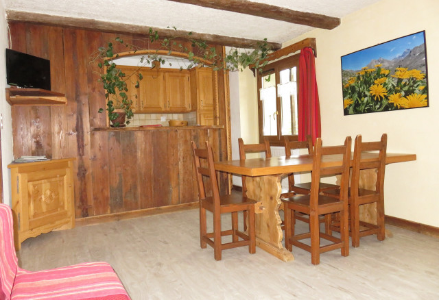 Appartement 4 personnes - La Fenière - © Appartement 4 personnes - La Fenière Appartement 4 personnes - La Fenière