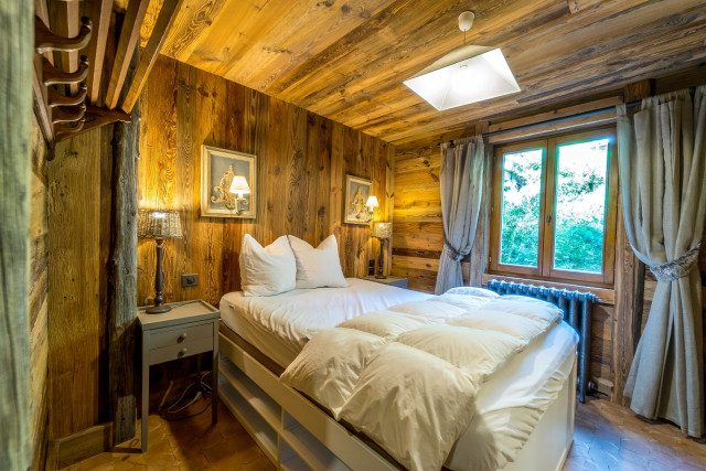 ouartyves-gentiane-stveran ouartyves-gentiane-stveran