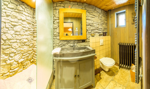 ouartyves-gentiane-stveran ouartyves-gentiane-stveran