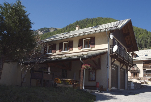 Appartement 4 personnes - Prés la Fontaine Appartement 4 personnes - Prés la Fontaine