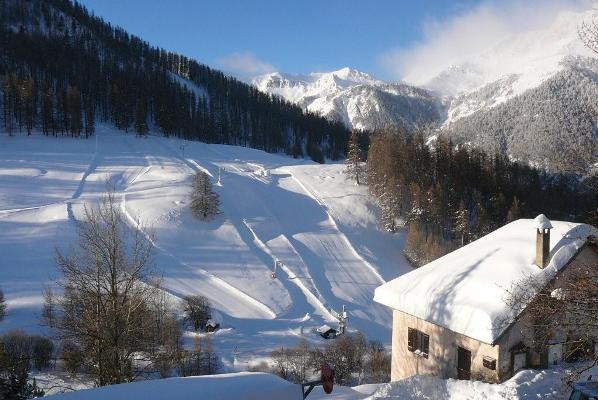 Appartement 5 personnes - 1er étage Appartement 5 personnes - 1er étage