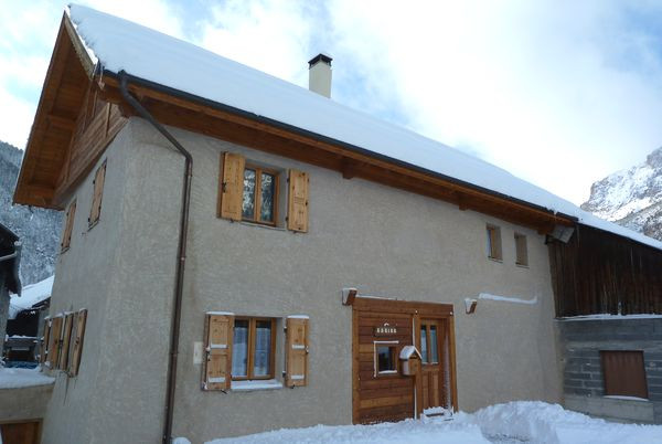 appartement_queyrasresidences_karibu_ext2_6824.jpg appartement_queyrasresidences_karibu_ext2_6824.jpg