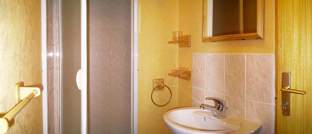 Appartement 6-8 personnes : Le Chamois_Molines-en-Queyras Appartement 6-8 personnes : Le Chamois_Molines-en-Queyras