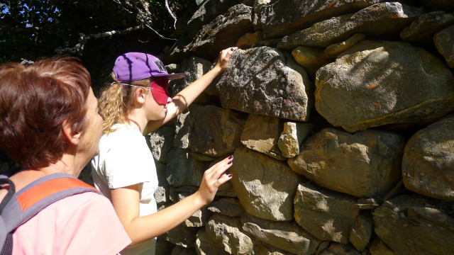 Les petits explorateurs et les terrasses d'Hercule_Réallon