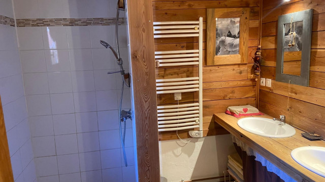 Chalet 8 personnes -Le Soureillout_Molines-en-Queyras - © Chalet 8 personnes -Le Soureillout Chalet 8 personnes -Le Soureillout_Molines-en-Queyras