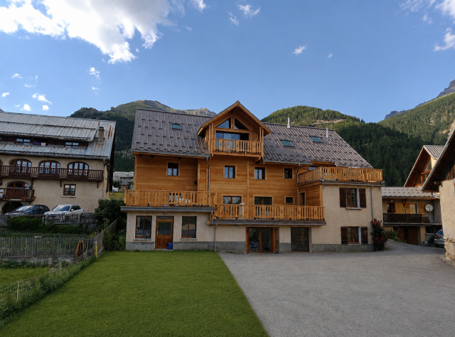 Appartement 6 personnes - Le Chalet de l'Izoard n°1_Arvieux - © le chalet de l'Izoard Appartement 6 personnes - Le Chalet de l'Izoard n°1_Arvieux