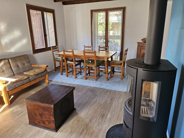 sejour_table.jpg sejour_table.jpg
