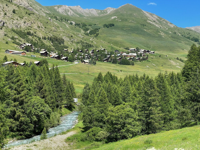 hameau_vallee.jpg hameau_vallee.jpg