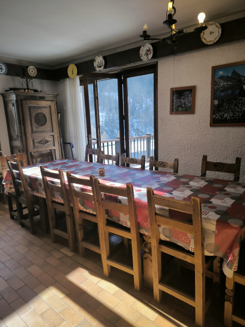Chalet 15 personnes - L'aube du Jour - © Chalet 15 personnes - L'aube du Jour Chalet 15 personnes - L'aube du Jour