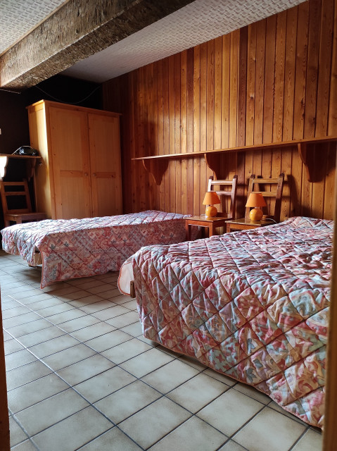 Appartement 5 personnes - Chalet les 4 saisons n° 6_Molines-en-Queyras Appartement 5 personnes - Chalet les 4 saisons n° 6_Molines-en-Queyras